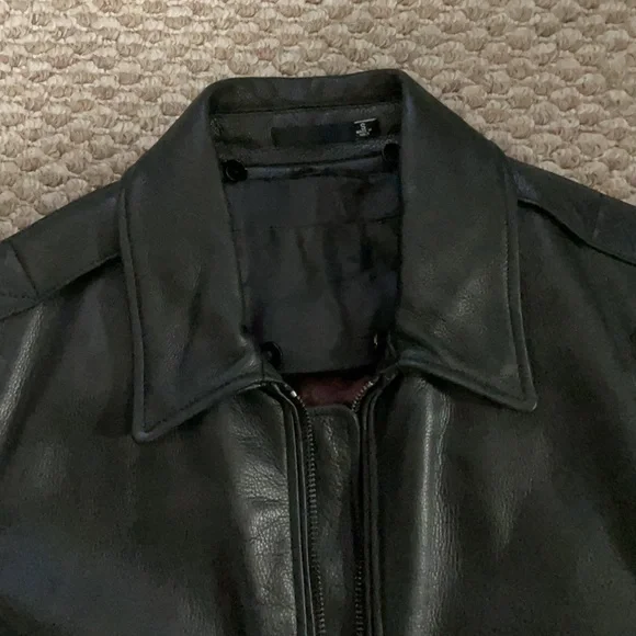 BLK DNM Leather bomber jacket w/ shearling collar - Picture 4 of 6